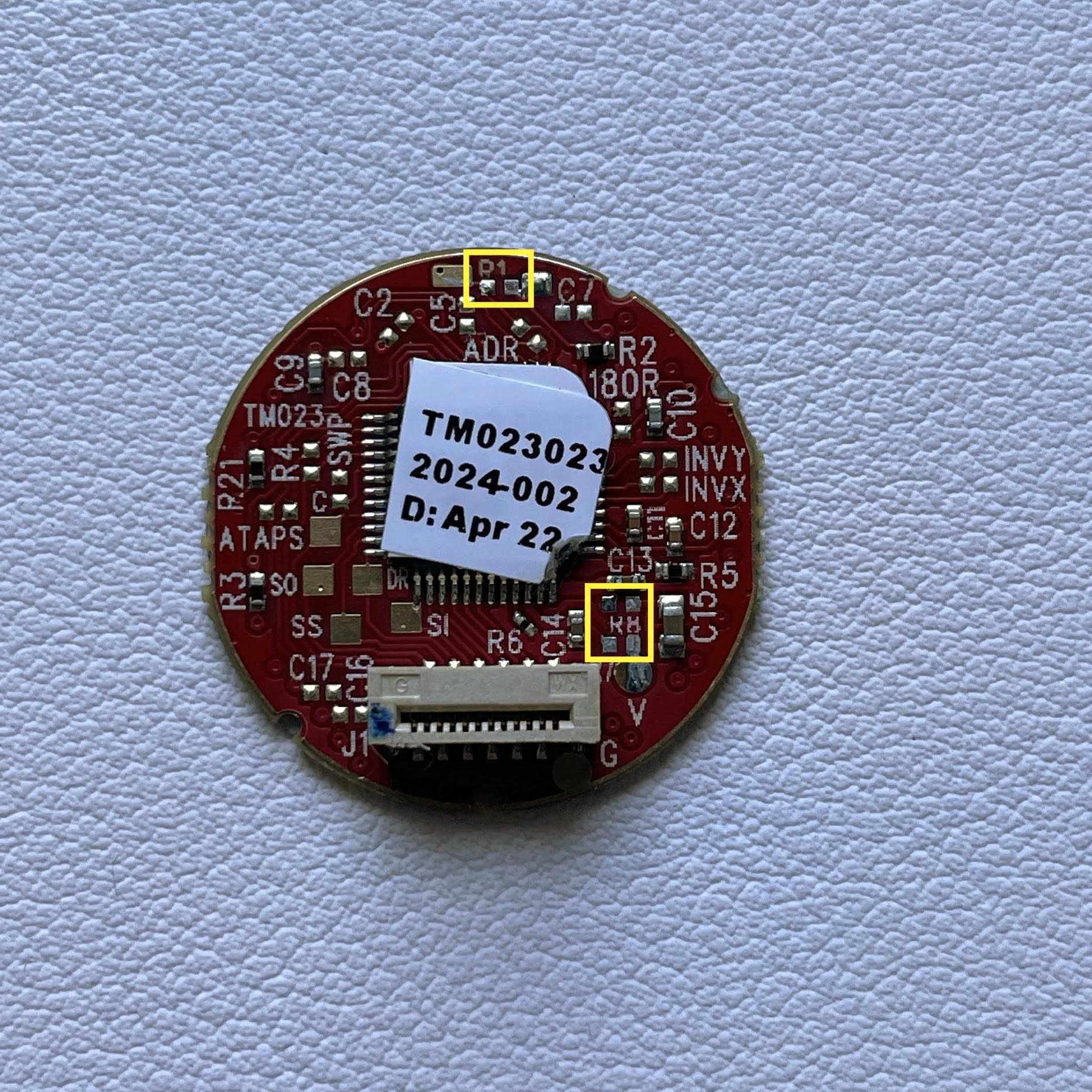 trackpad with R1, R7 and R8 removed